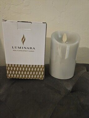 Gray Real Flame-Effect Luminara Candle